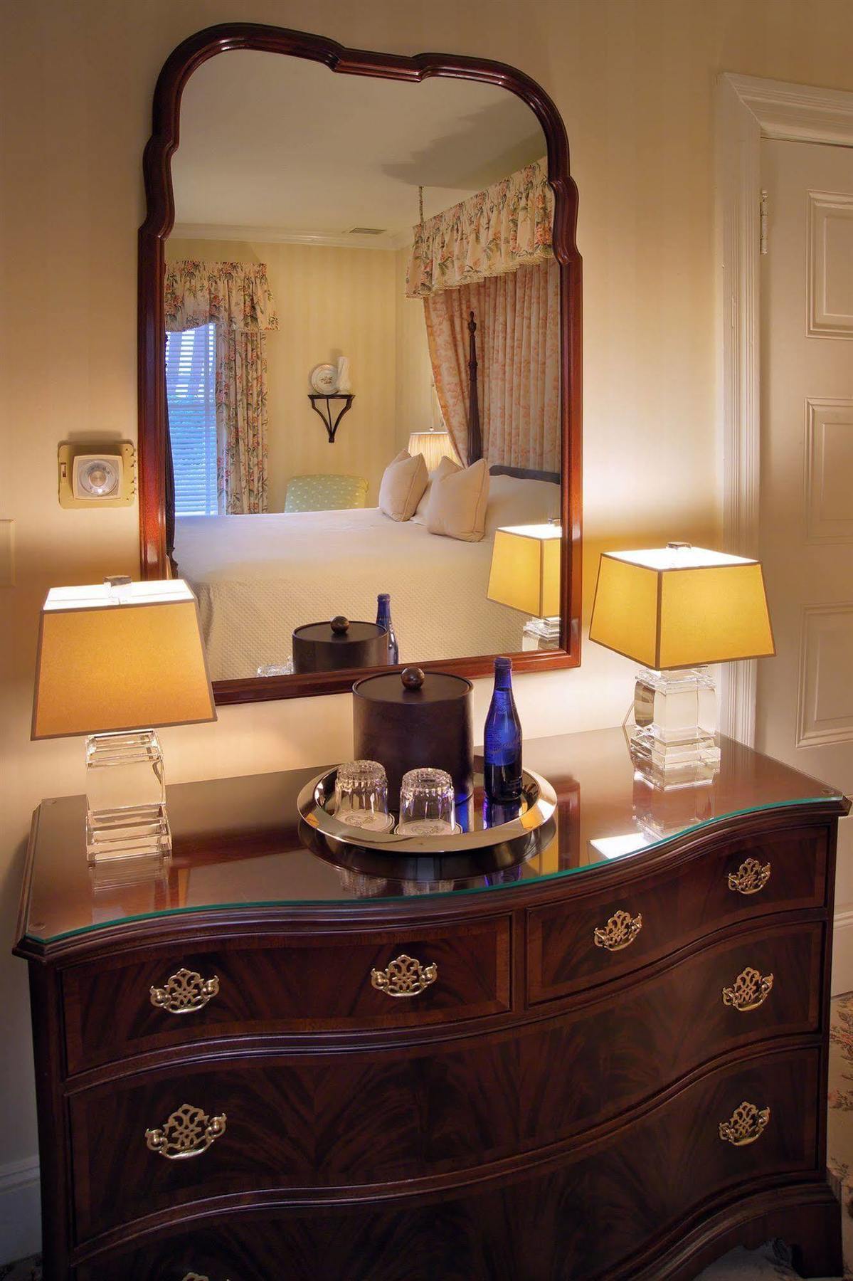 The Bernards Inn Bernardsville Екстериор снимка
